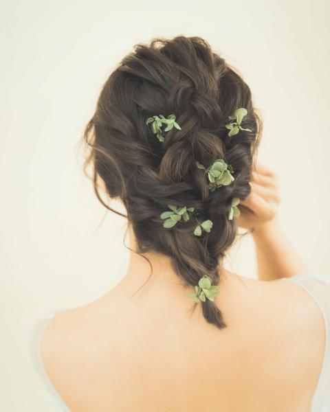 2022伴娘姊妹髮型DIY｜專業化妝師示範4個韓式仙氣髮型｜簡約優雅長髮短髮造型推薦（附影片教學）