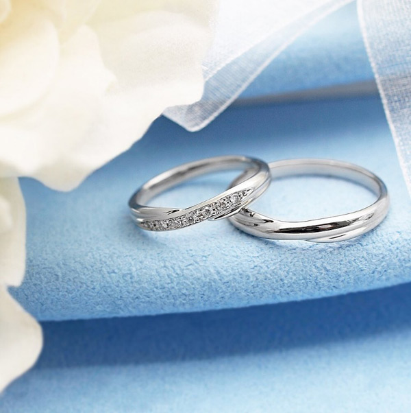 【網上婚展優惠-婚戒】Lovebird Diamond 超過200婚戒款式任你配襯！預訂鉑金對戒一對即減 HK$300