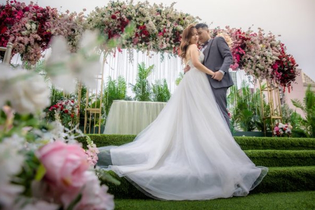 【Ｄ類食肆婚宴名單】夢中的婚禮 - 尖沙咀The ONE囍雲軒．HEYA！最佳戶外證婚、婚宴場地｜浪漫歐陸式空中庭園