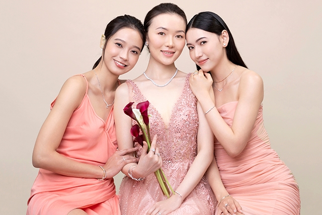 【周大福婚嫁系列首飾】浪漫演繹輕婚禮簡約淡雅風