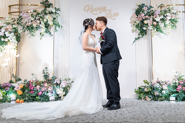 HEYA 囍雲軒2024｜新人分享一站式婚宴服務體驗！歐陸式無柱宴會廳+專業細心婚禮策劃團隊 締造幸福美好回憶！