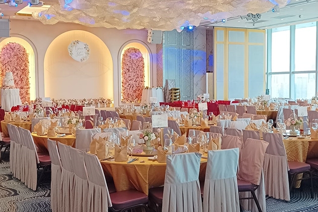 2025 婚期首選尖沙咀中式婚宴｜The ONE「Eternity 凱薈」 震撼登場！ 270度維港美景+每席最低HK$6,088起！