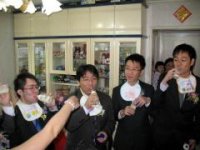 甜甜蜜蜜飲奶奶